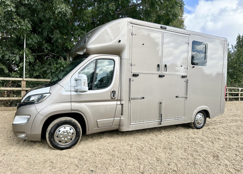 Horse Transportation Services in Yorkshire